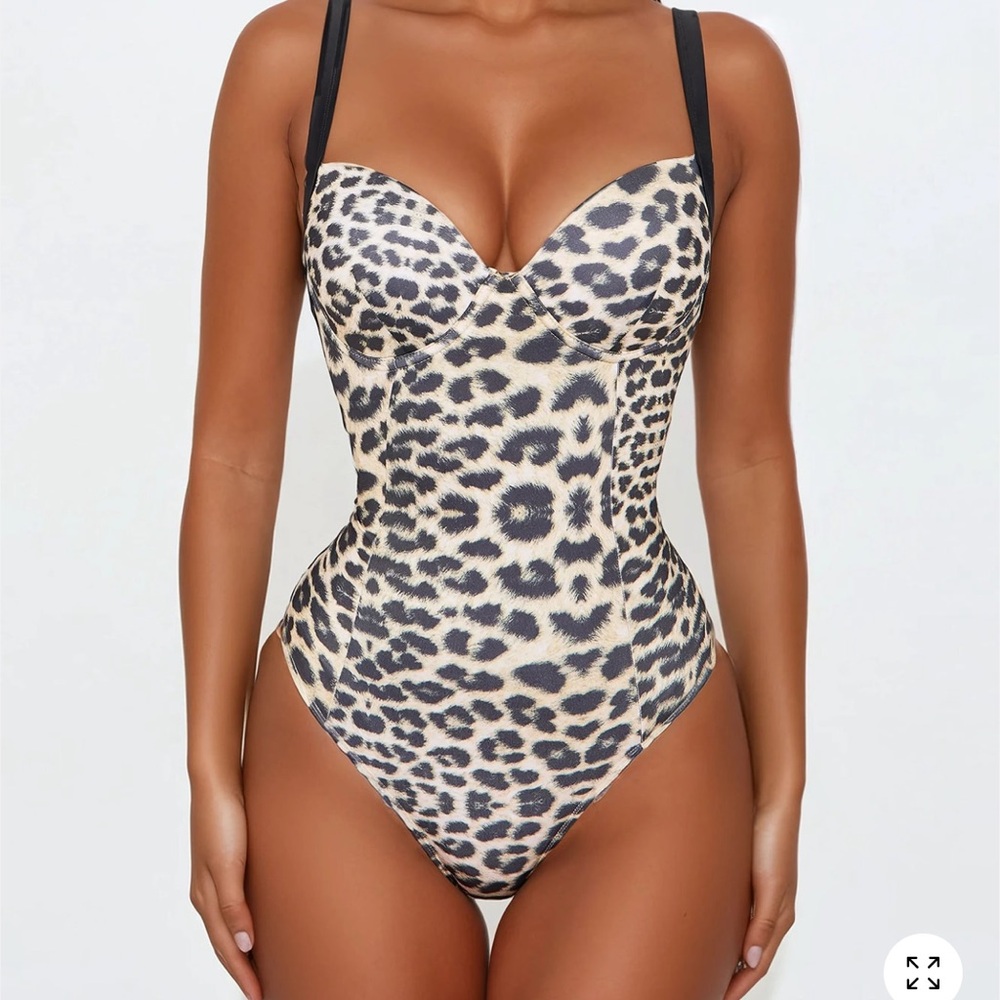 NWT Fashion Nova Leopard Print Underwire One Piece Swimsuit Sz. 1X
